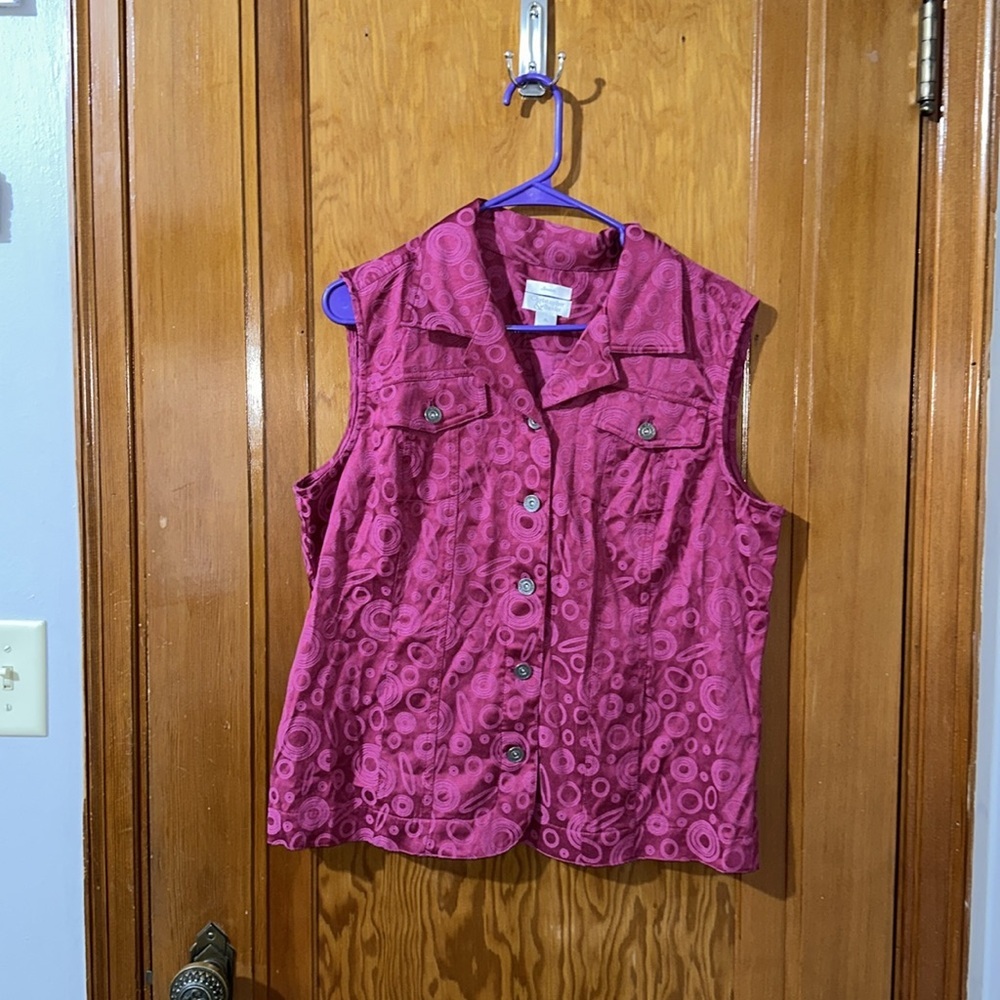 Christopher and BanksWomen's Pink Sleeveless Top